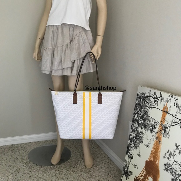 🌼Michael Kors set - Picture 7 of 15